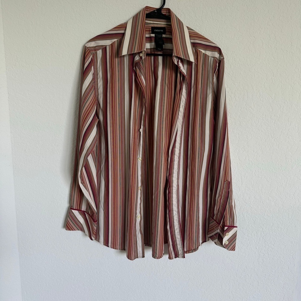 Claiborne Men’s Long Sleeve Striped Button Down Shirt. Size S